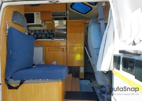 1997 Dodge Ram Van B3500 z USA, uszkodzony, nr VIN 2B6KB31Y0VK604361